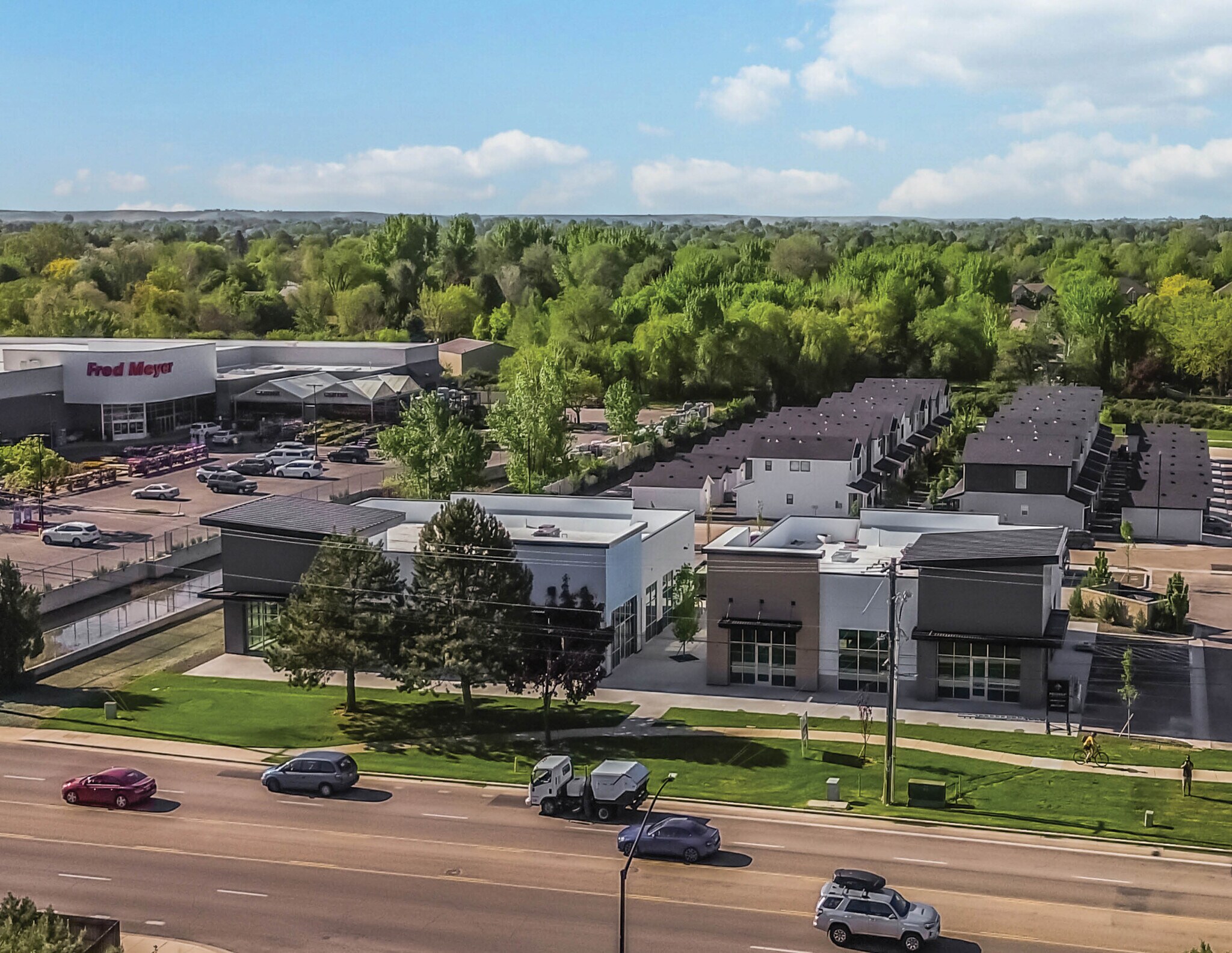 11059-10941 W Overland Rd, Boise, ID for Sale