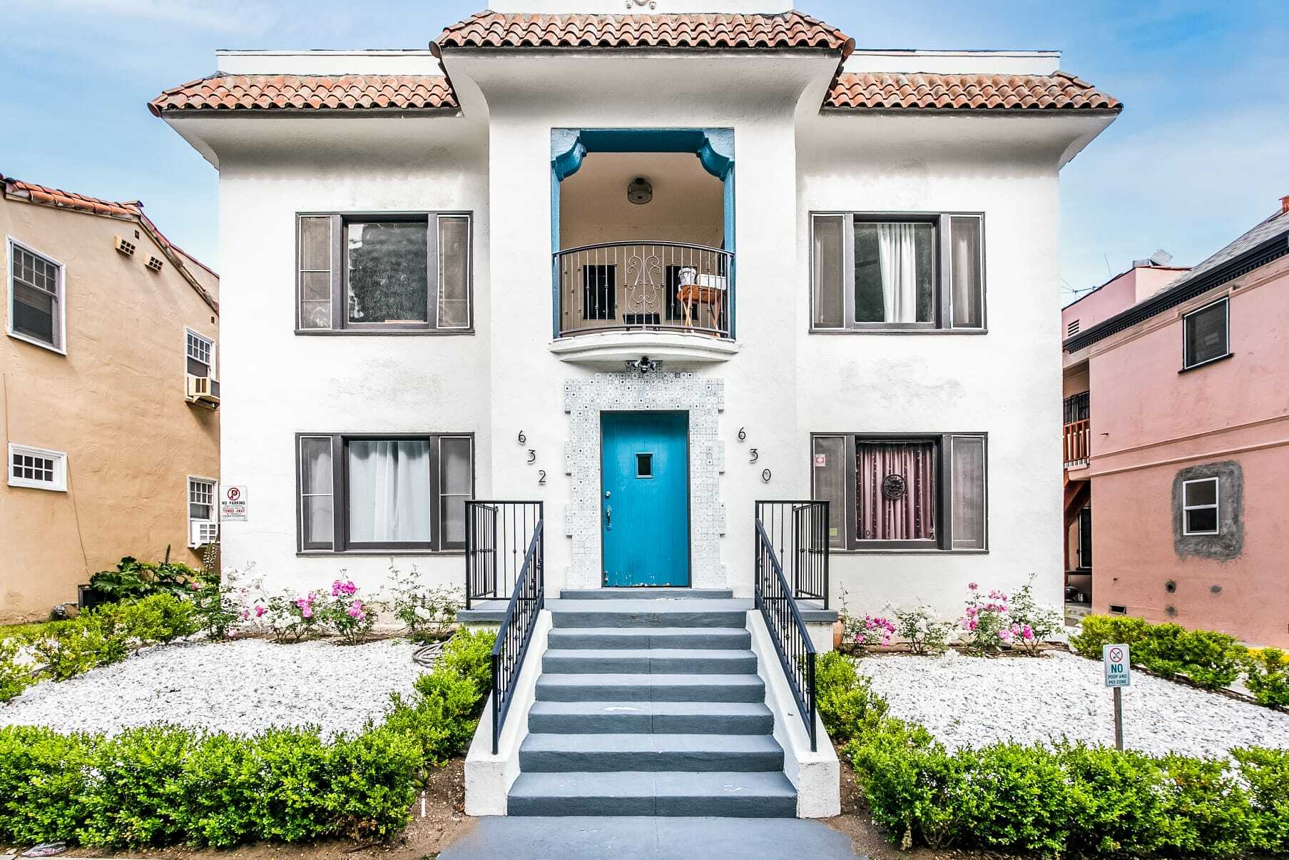 630 N Genesee Ave, Los Angeles, CA for Sale