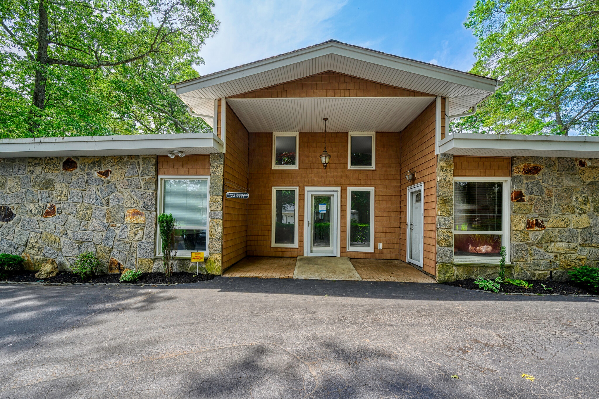 10 Hunter Ave, Miller Place, NY for Sale