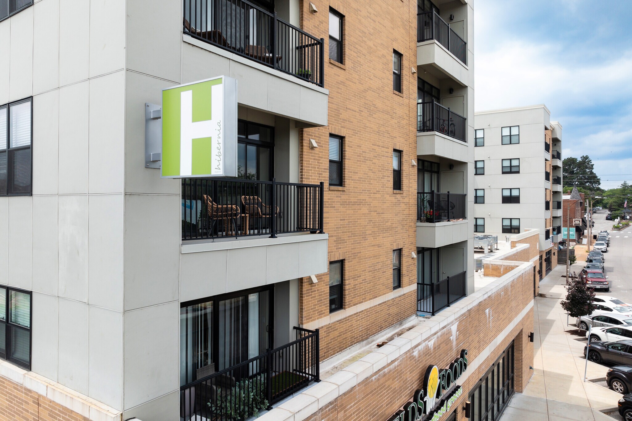 6325 Victoria Ave, Saint Louis, MO for Sale