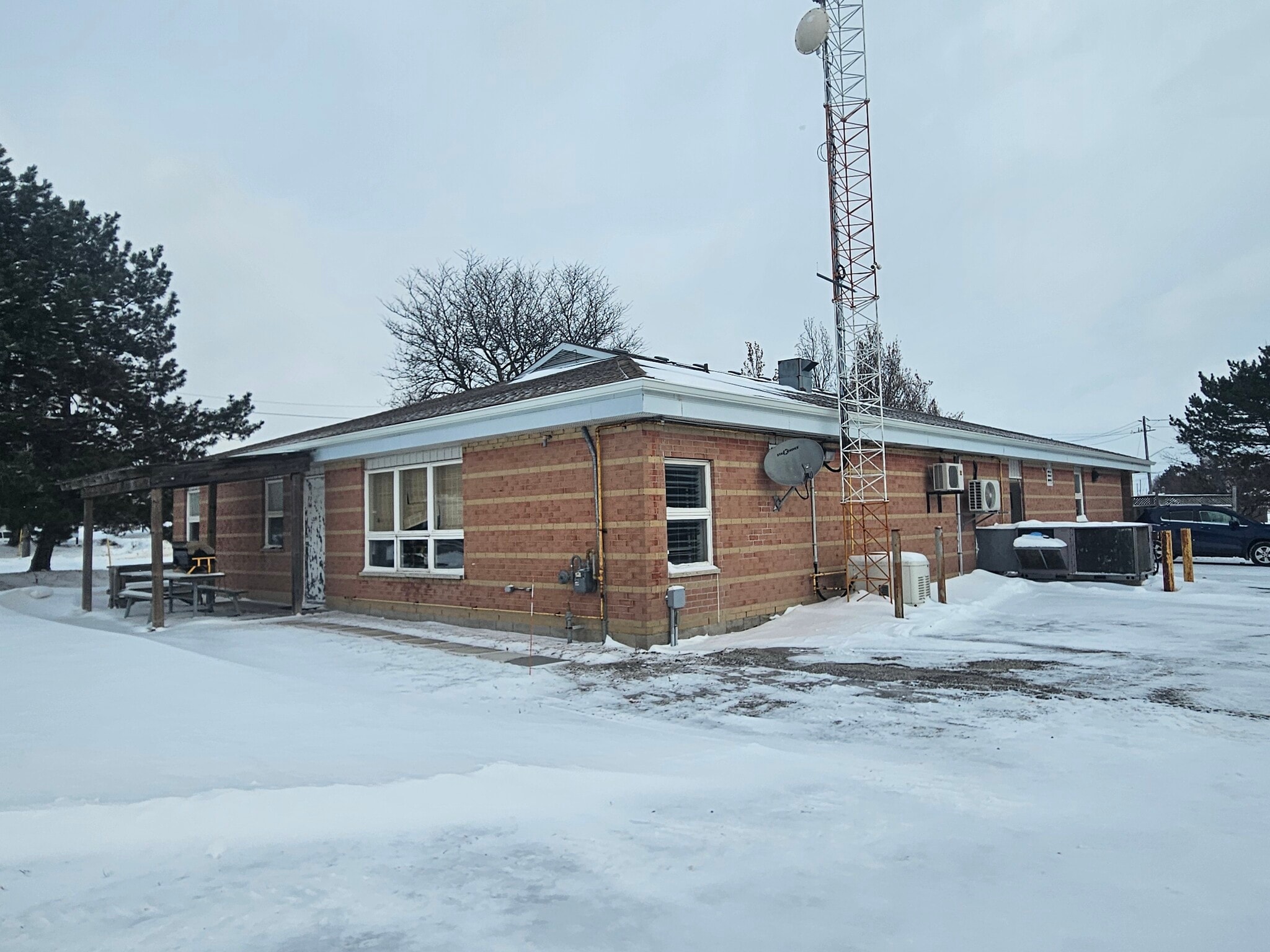 30 Ridgeway Cir, Woodstock, ON for Sale