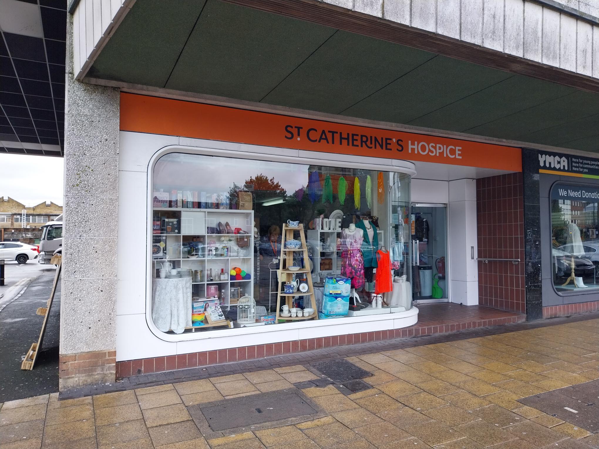 31 The Broadway, Crawley, WSX for Rent
