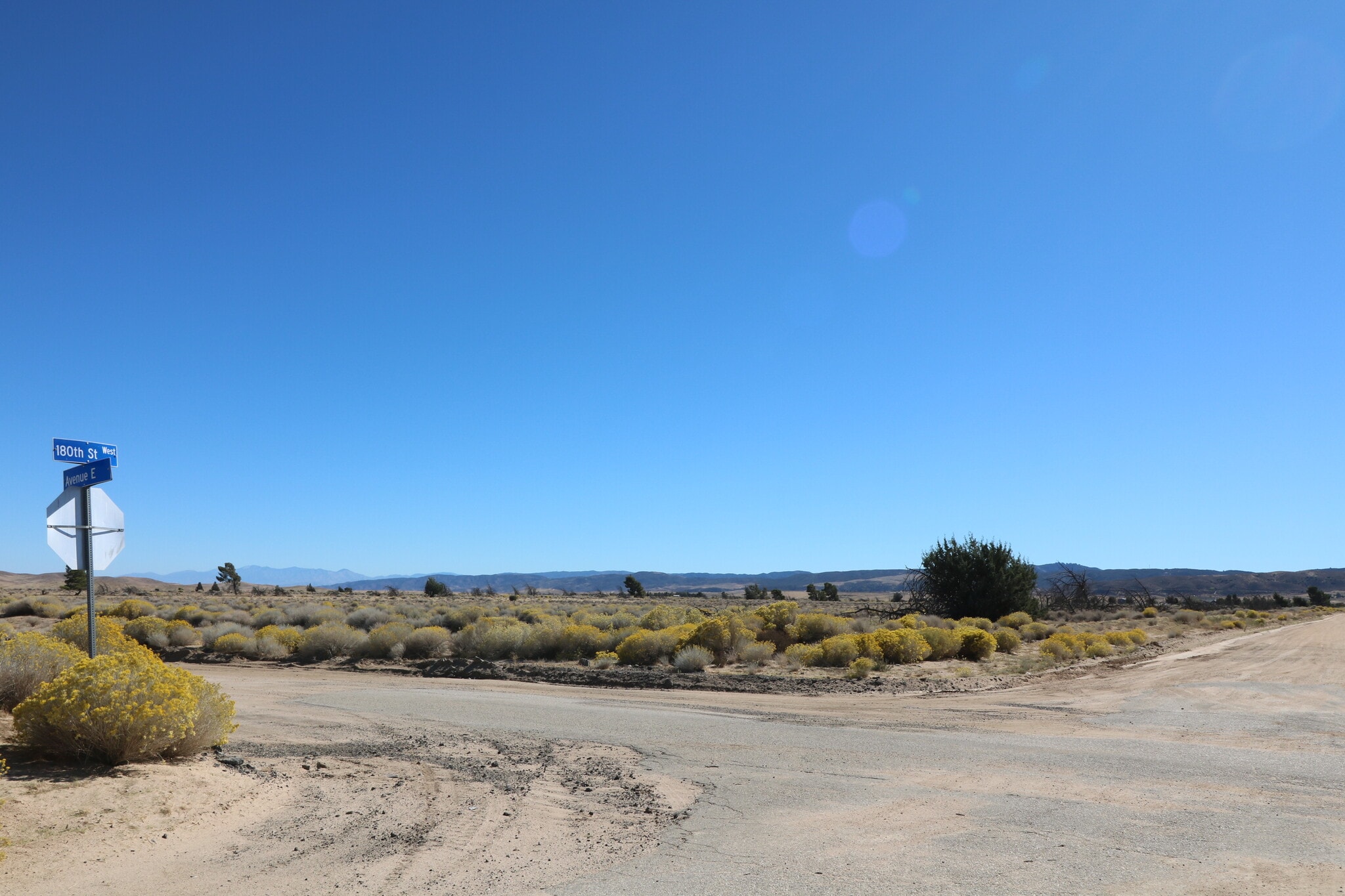 180th St @ Avenue E, Fairmont, CA for Sale