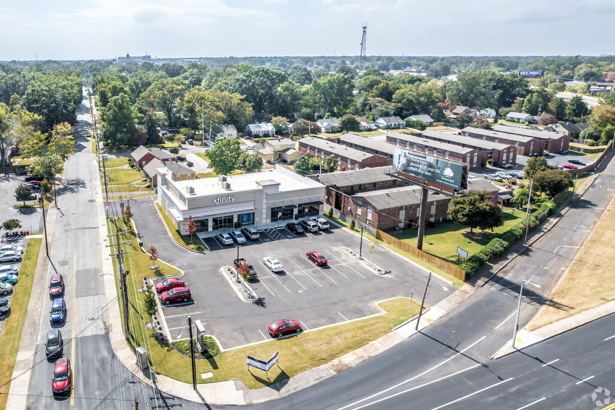 2847 Poplar Ave, Memphis, TN for Rent