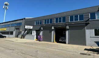 Chicago, IL Warehouse - 4701-4715 N Lamon Ave