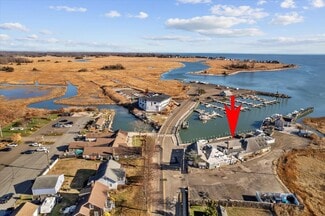 Guilford, CT Marinas - 505 Whitfield St