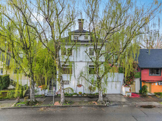 Portland, OR undefined - 3123 Ne Broadway St