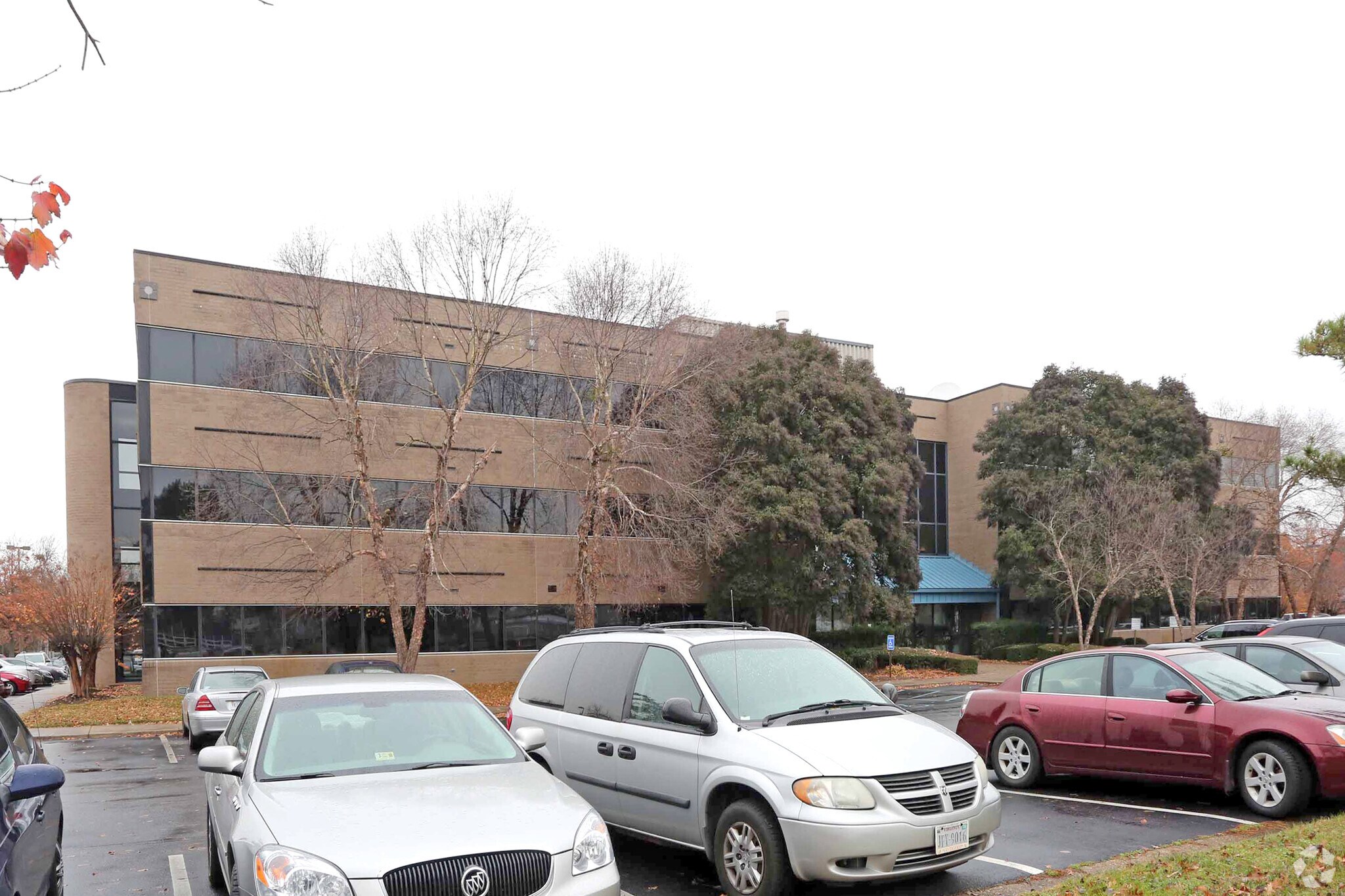 4452 Corporation Ln, Virginia Beach, VA for Rent
