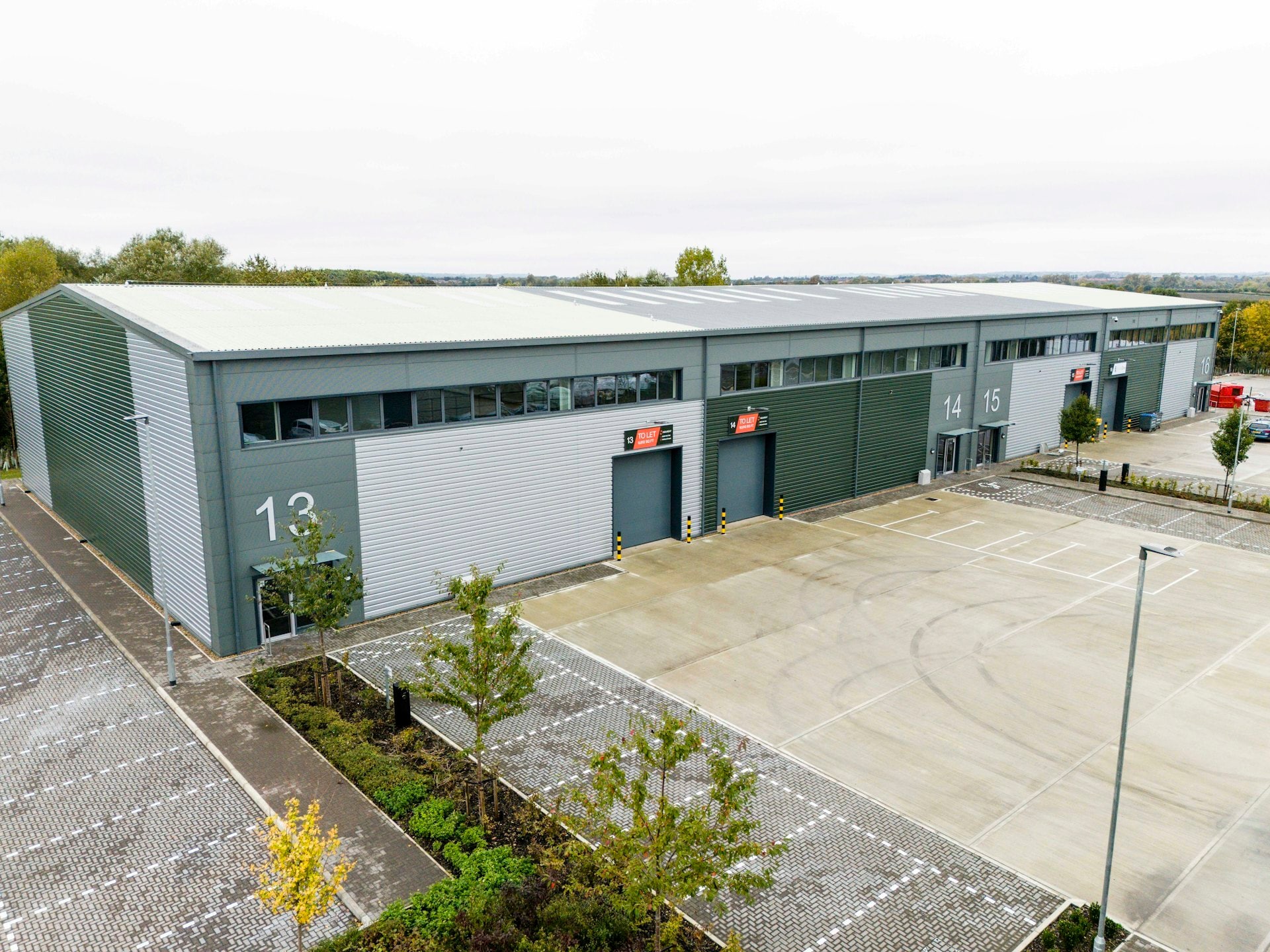 College Rd, Aylesbury, BKM for Rent