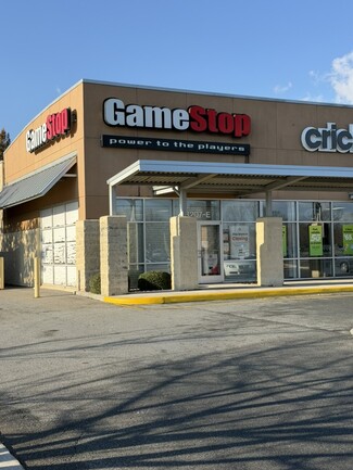 Lynchburg, VA Retail - 3227 Old Forest Rd