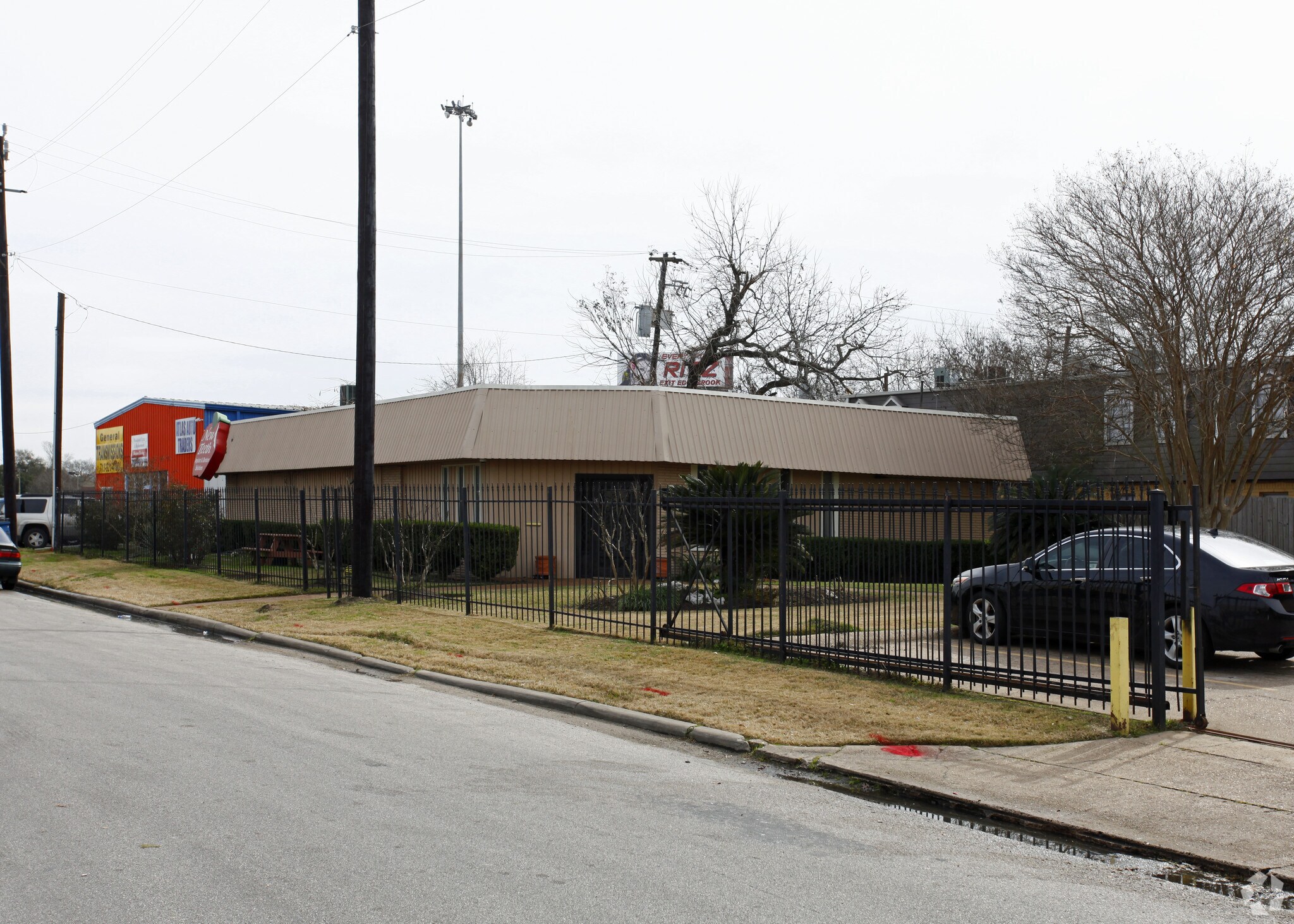 4005 Broadway St, Houston, TX for Sale