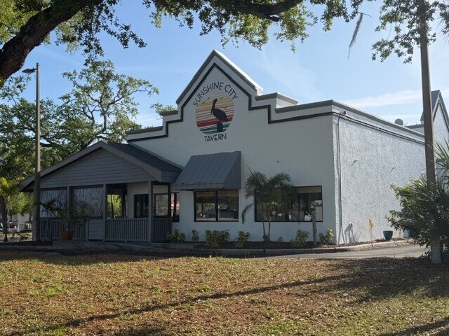 4351 4th St N, Saint Petersburg, FL for Rent