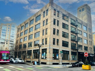 Portland, OR Retail - 1010 NW Flanders St