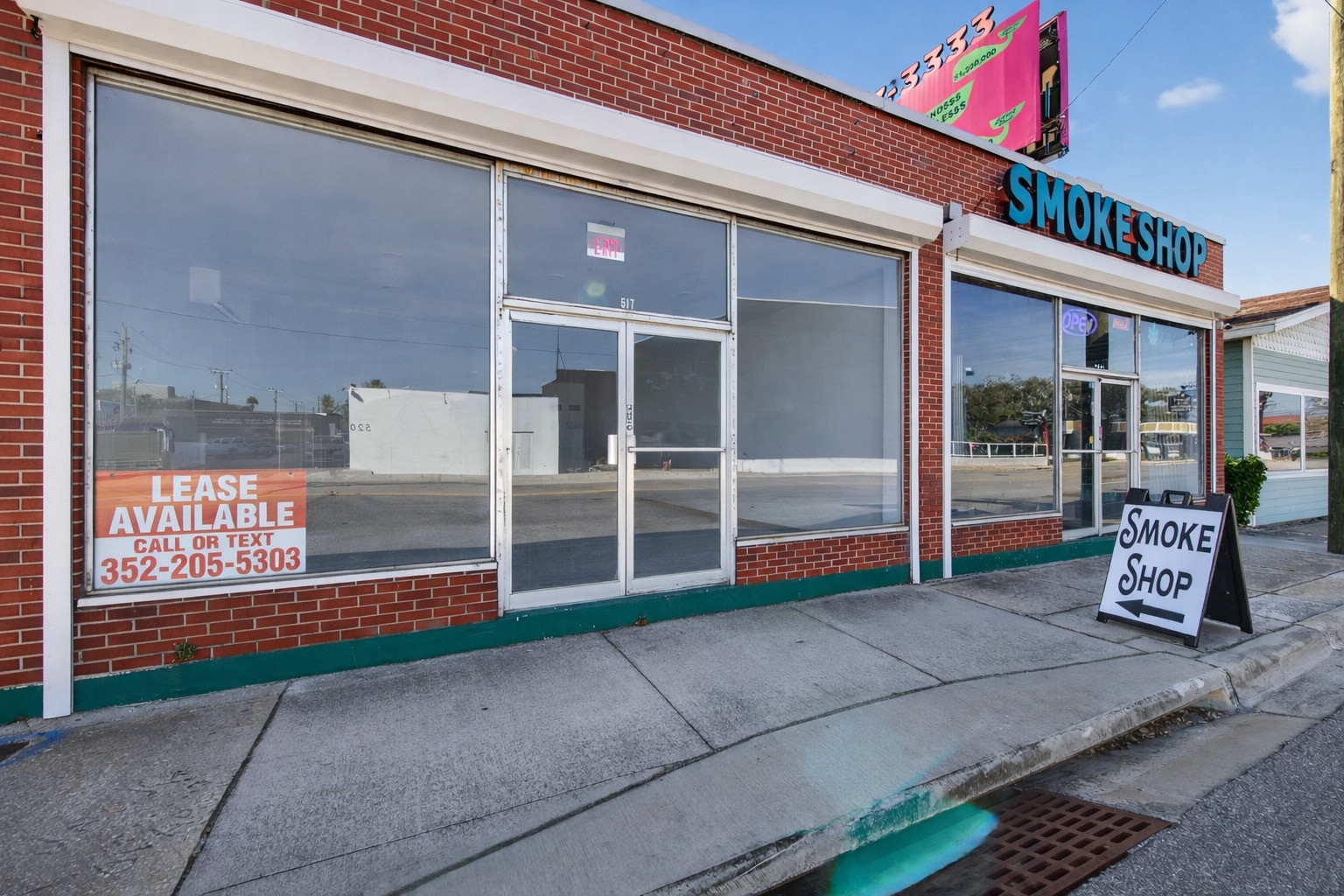 517-519 W International Speedway Blvd, Daytona Beach, FL for Sale