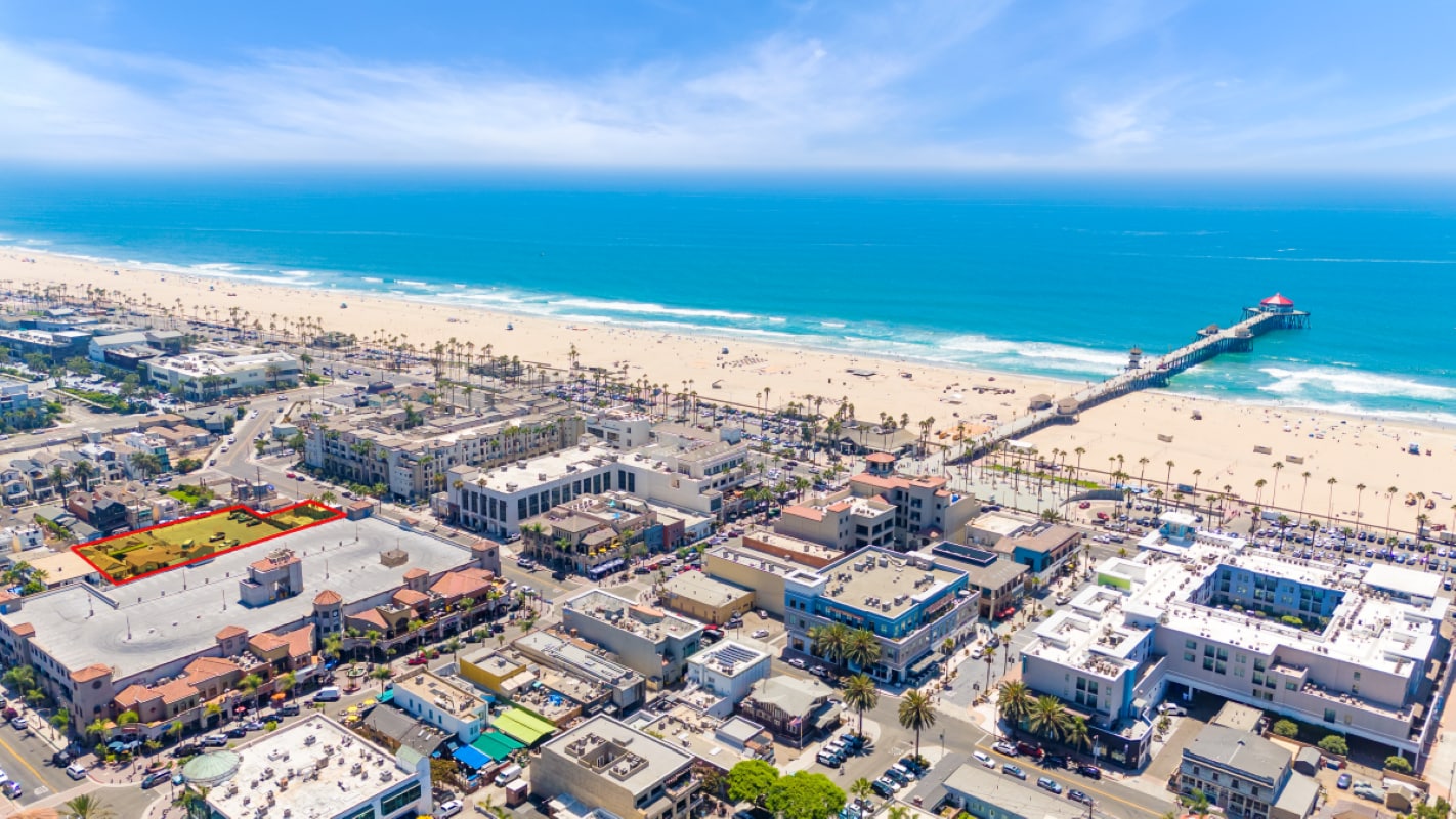 200-218 3rd st, Huntington Beach, CA for Sale