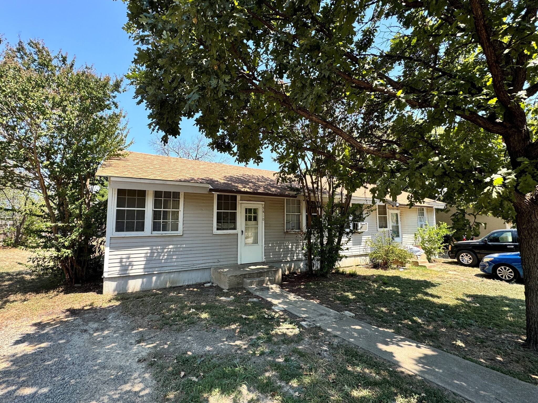 5404-5410 Graham St, Fort Worth, TX for Sale