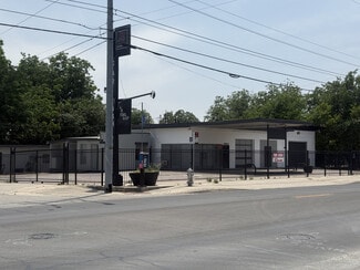San Antonio, TX Flex - 1850 E Houston St