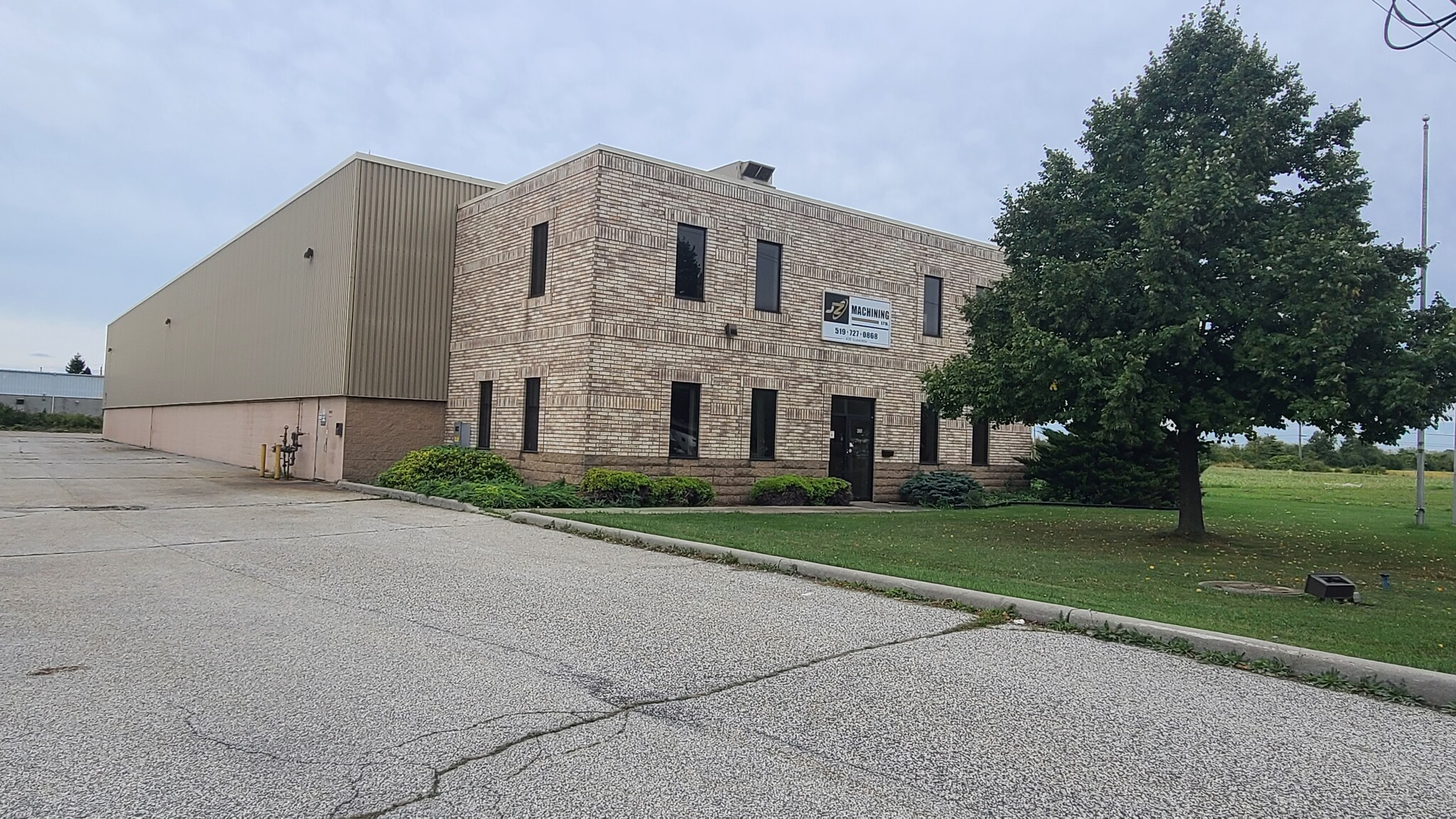 435 Silver Creek Industrial Dr, Windsor, ON for Sale