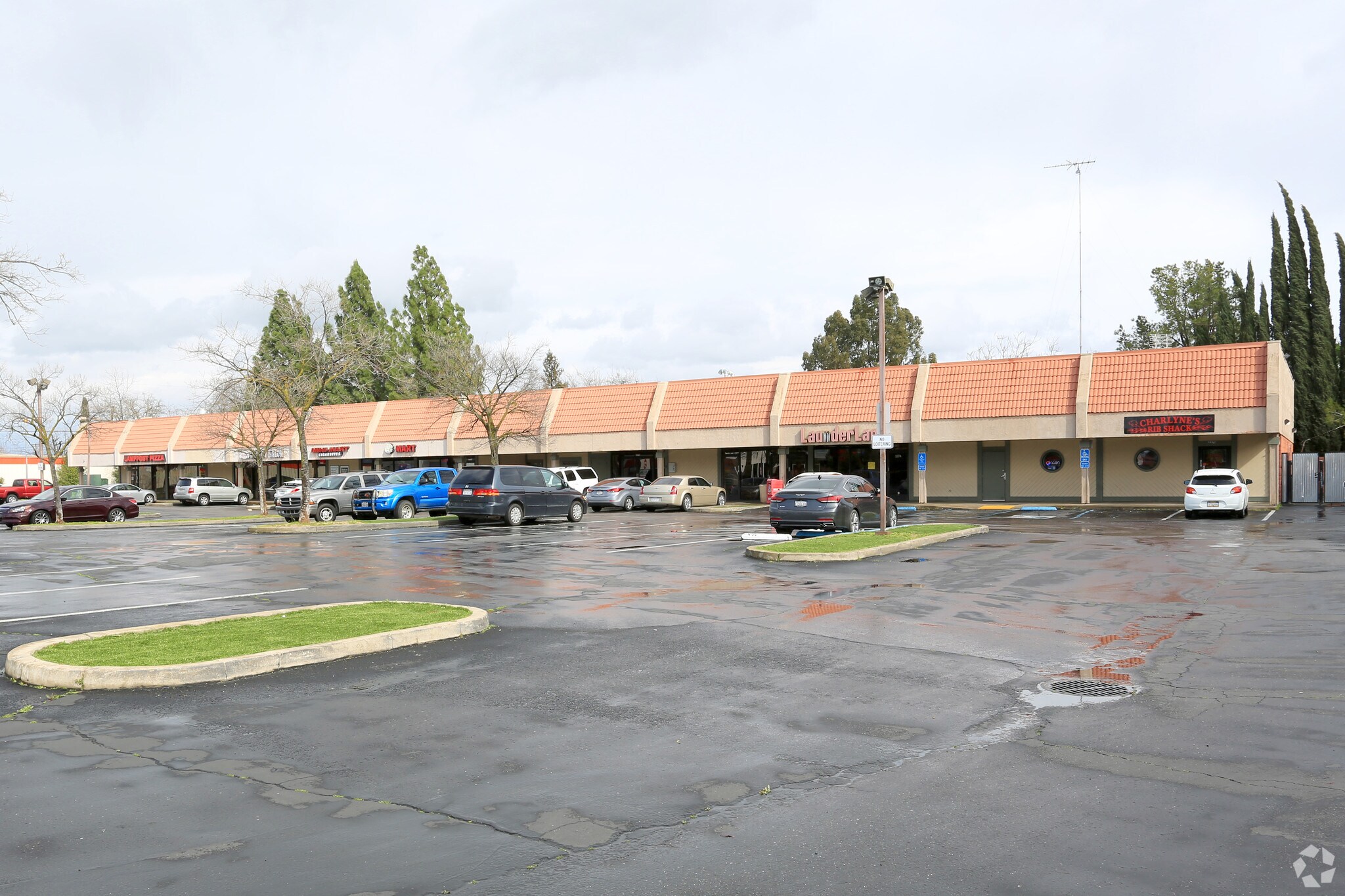 3270-3290 Northgate Blvd, Sacramento, CA for Rent