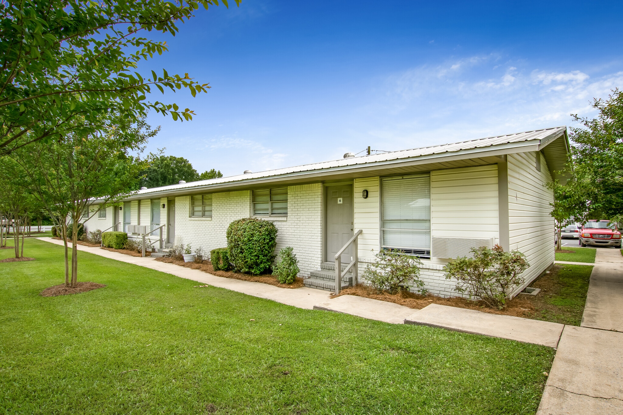 400 Arkadelphia Rd, Hanceville, AL for Sale