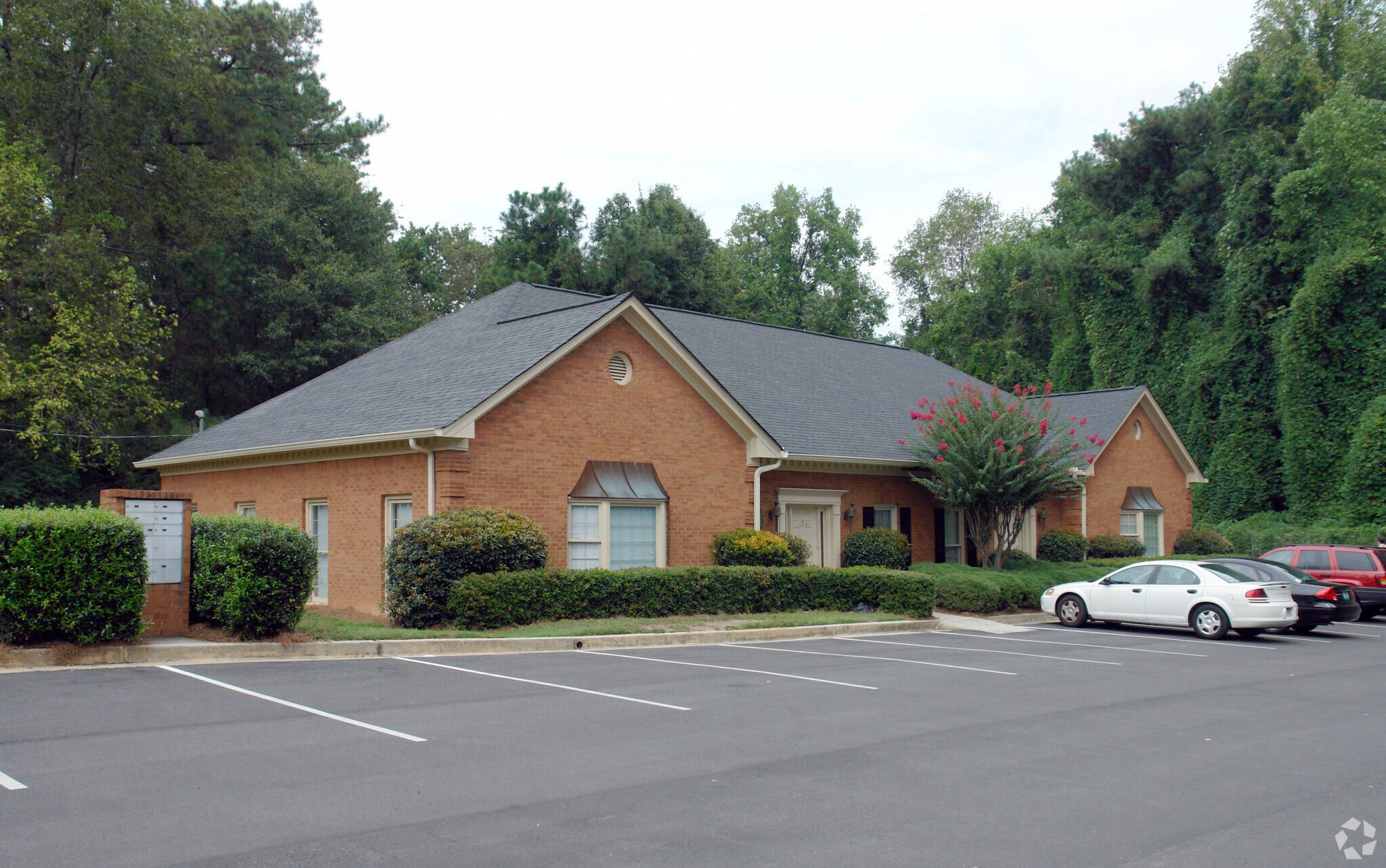 1439 McLendon Dr, Decatur, GA for Sale