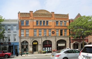 Riverhead, NY Office/Retail - 42 W Main St