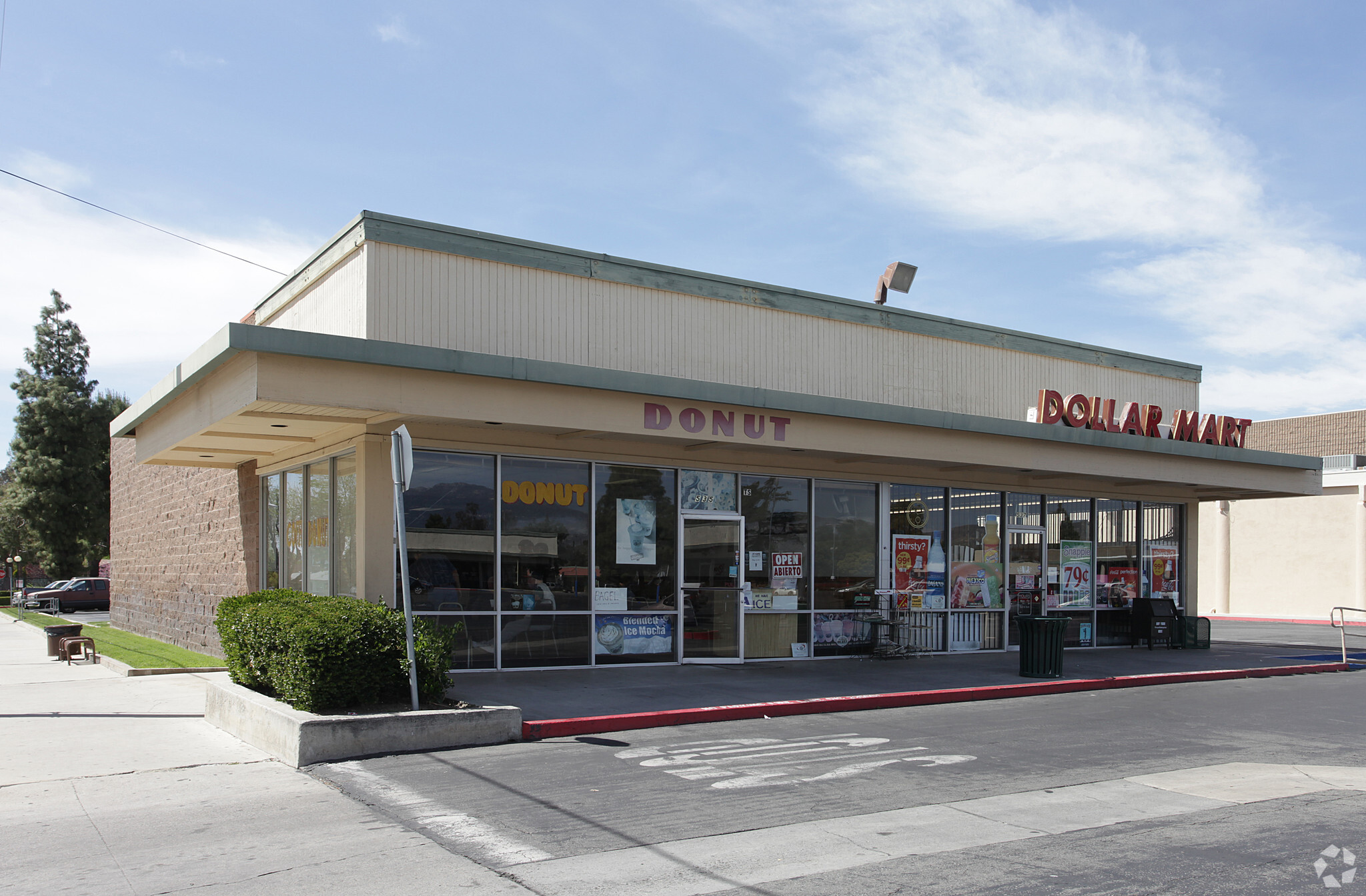 535-537 N San Jacinto St, Hemet, CA for Sale