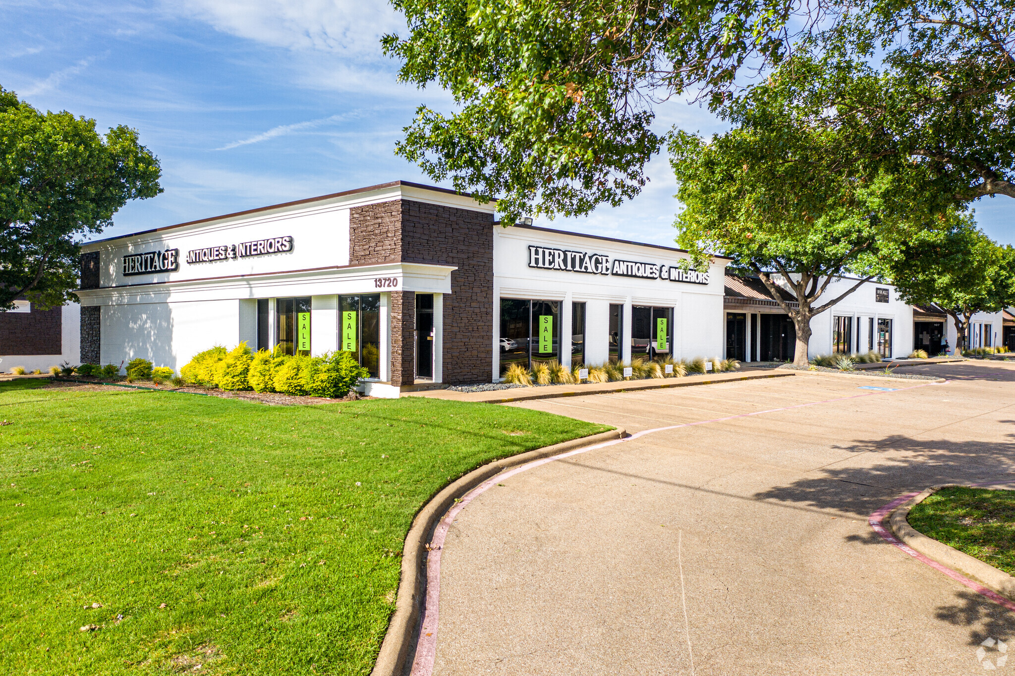 13720 Midway Rd, Farmers Branch, TX for Rent