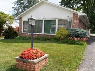 Bellevue, OH Freestanding - 128 Walter St Bellevue, OH Freestanding - 128 Walter St