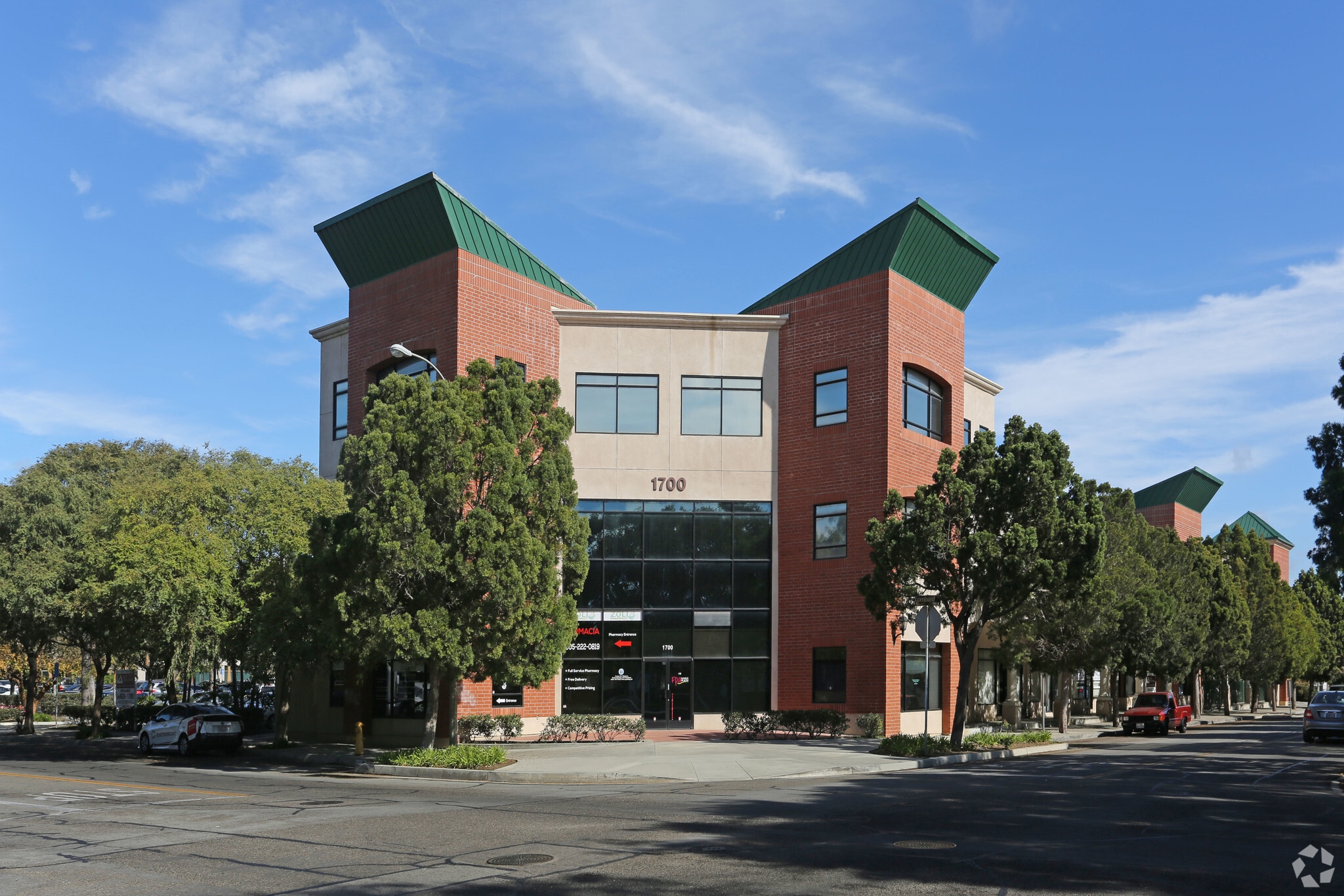 1700 Lombard St, Oxnard, CA for Rent