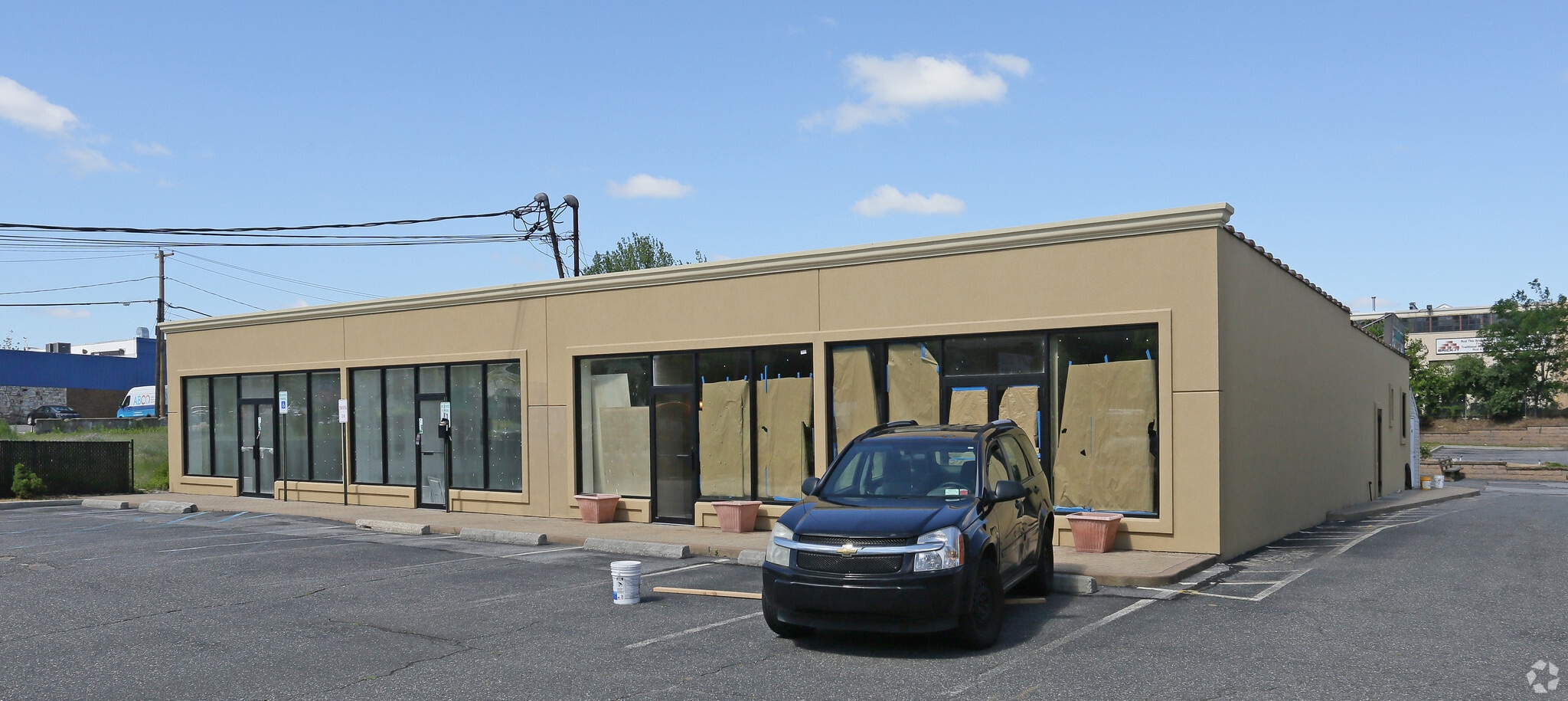 346-352 Wheeler Rd, Hauppauge, NY for Rent