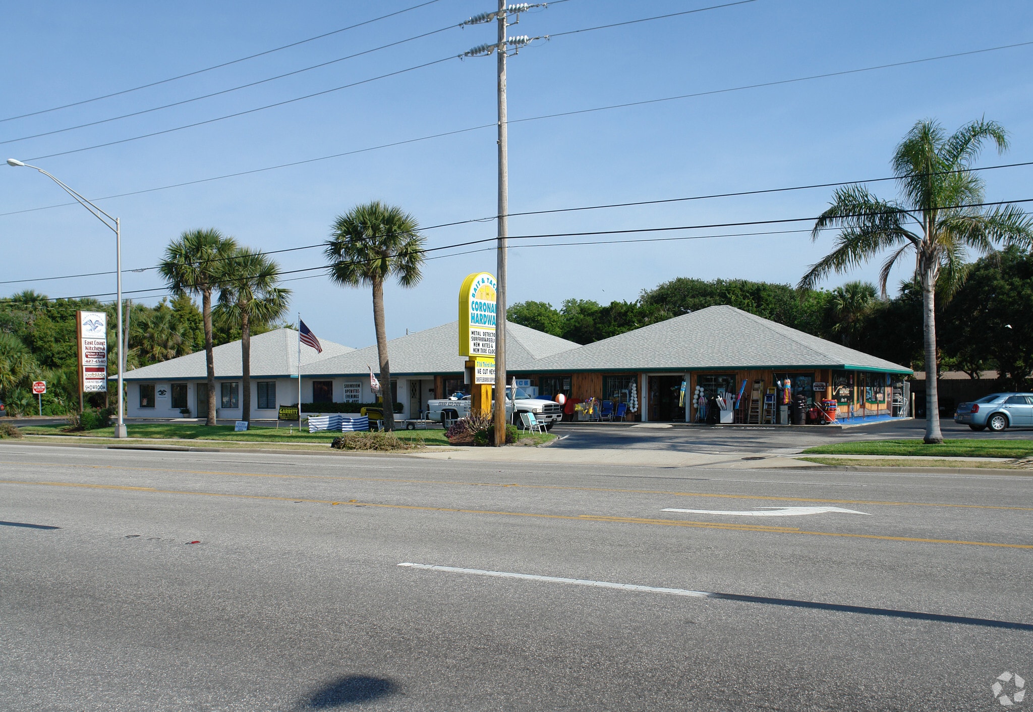 710-716 E 3rd Ave, New Smyrna Beach, FL for Rent