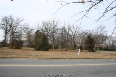 43055 Walnutgrove Ln, Chantilly, VA for Sale