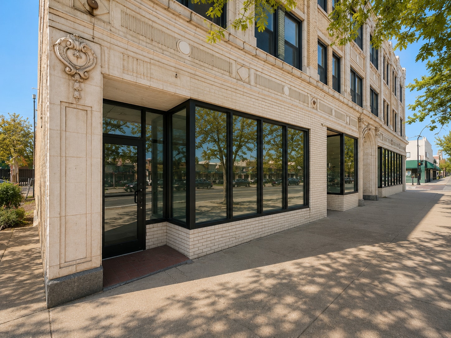 5250 N Broadway St, Chicago, IL for Rent