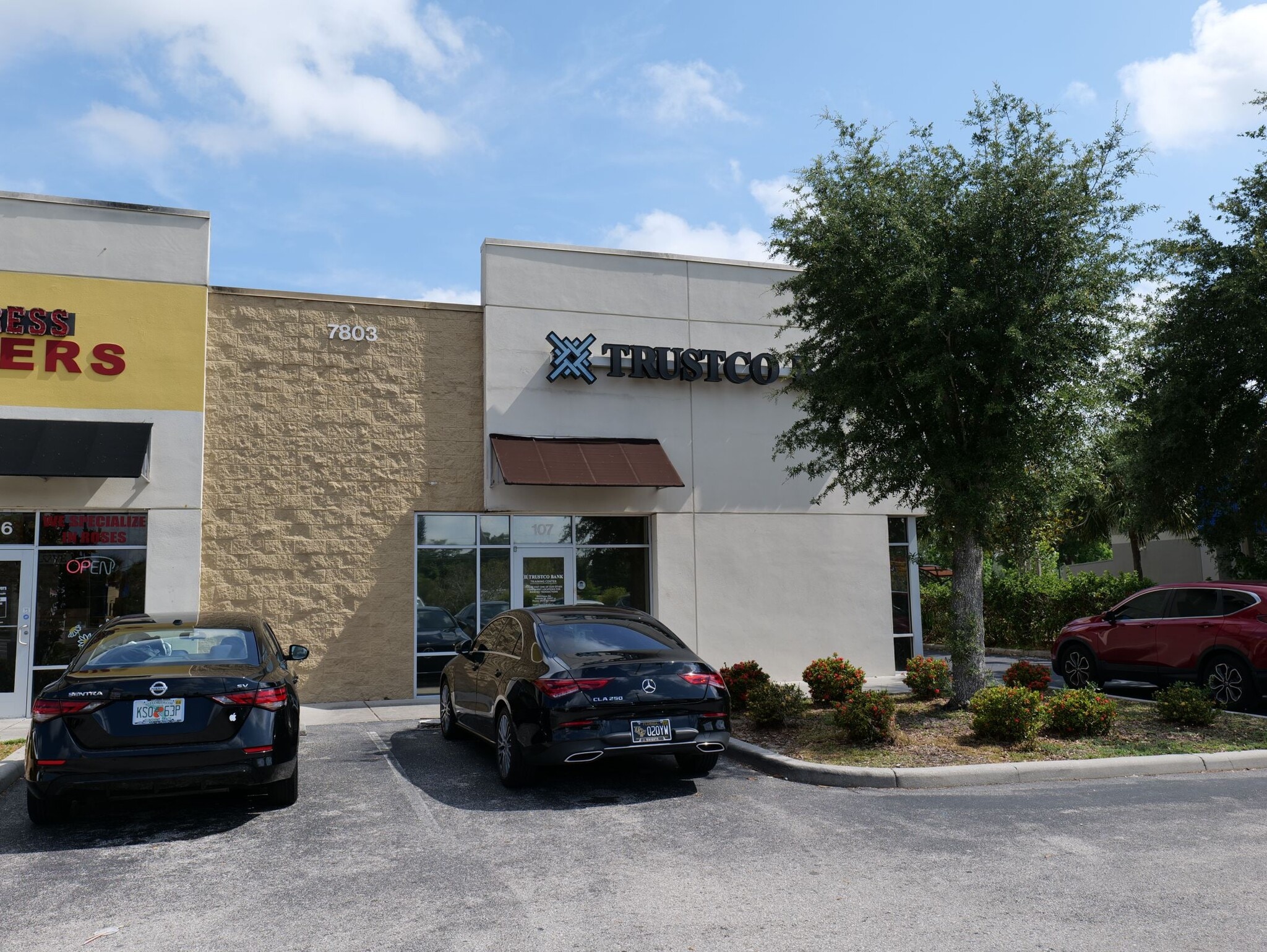 7803 E Colonial Dr, Orlando, FL for Rent