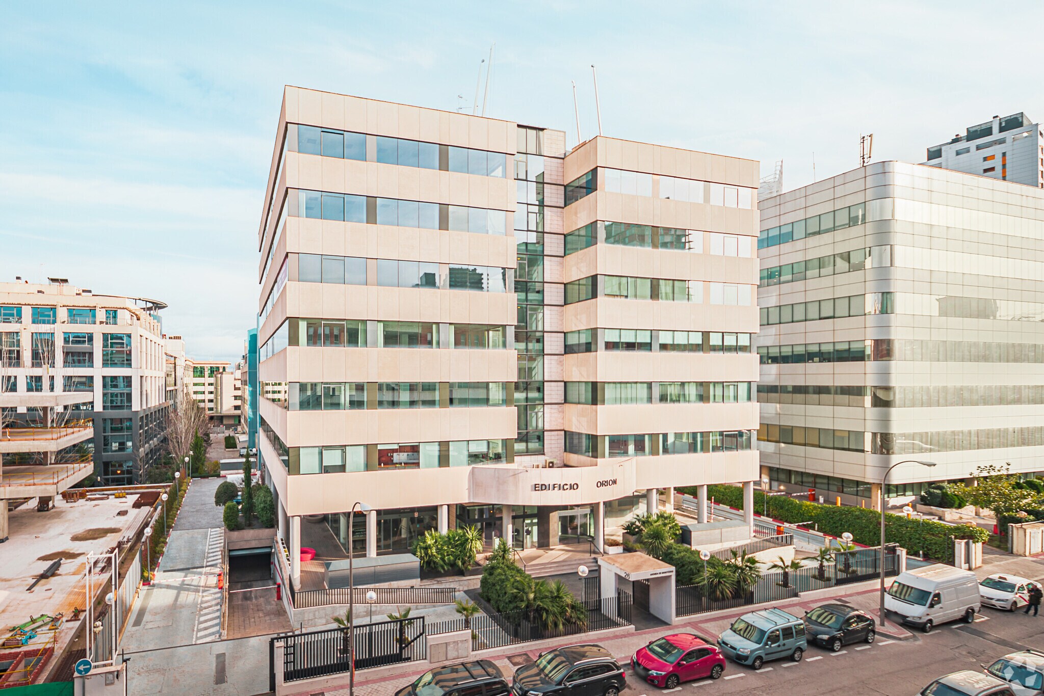 26 Avenida Manoteras, Madrid, MAD for Rent