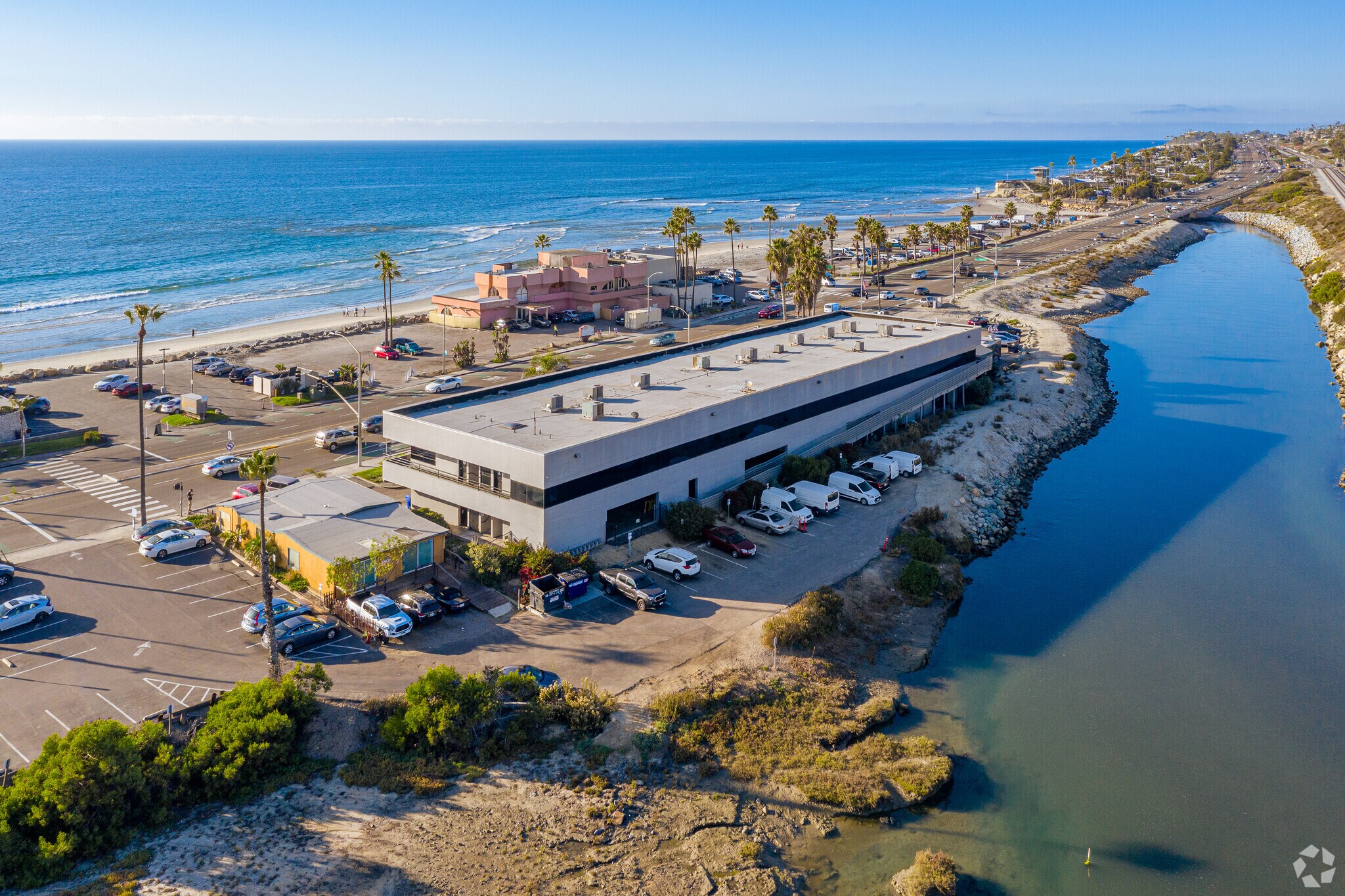 2533 S Highway 101, Cardiff By The Sea, CA for Rent