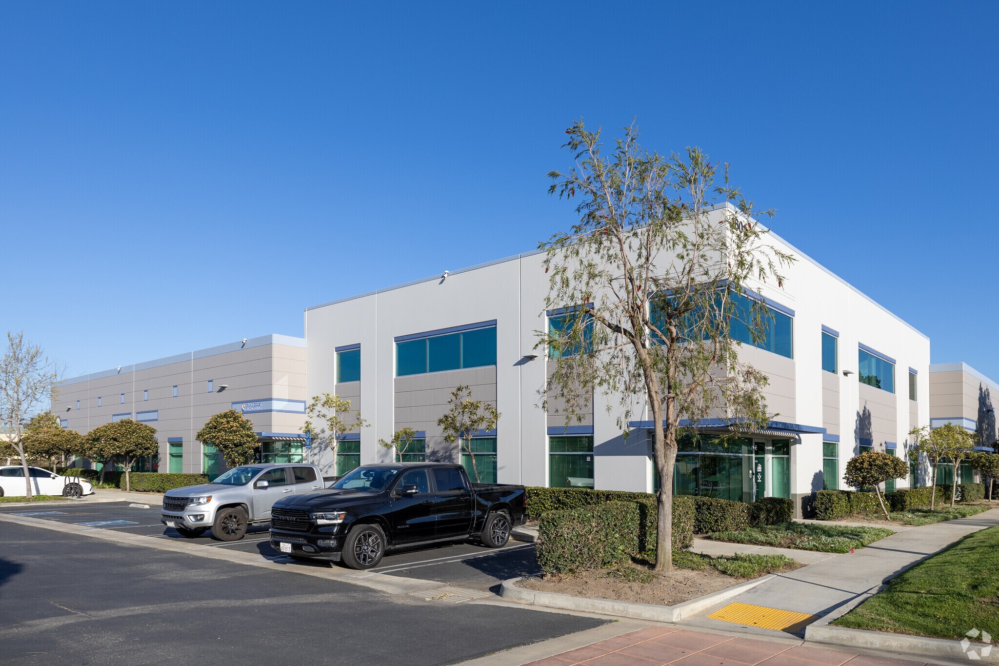 1601 Ives Ave, Oxnard, CA for Sale