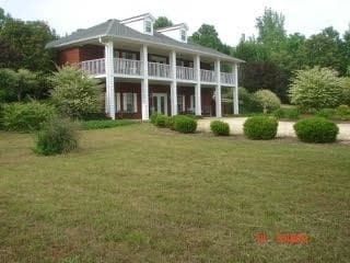 Camden, TN Apartments - 174 Schools Dr