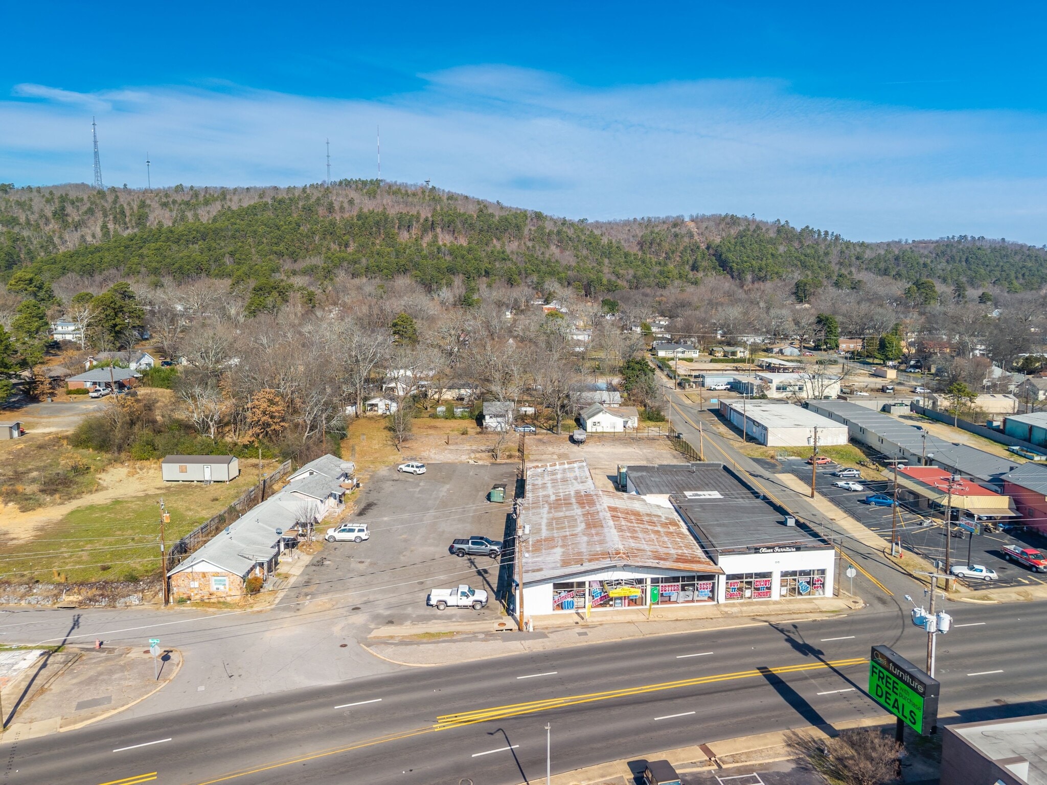 606 Albert Pike Rd, Hot Springs National Park, AR for Sale