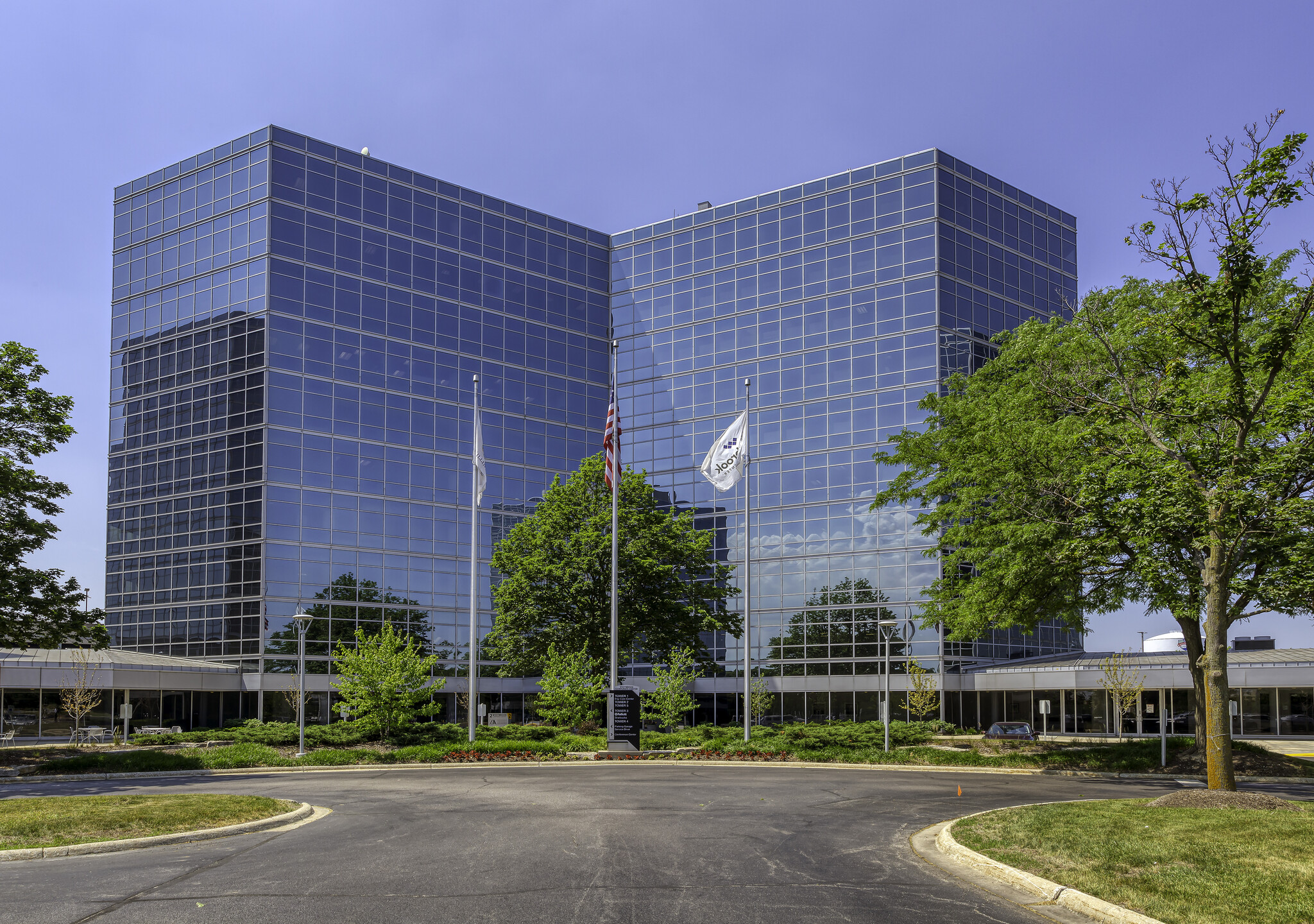 1 Westbrook Corporate Ctr, Westchester, IL for Rent