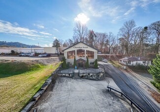 89 Sycamore St, 2 Buildings.