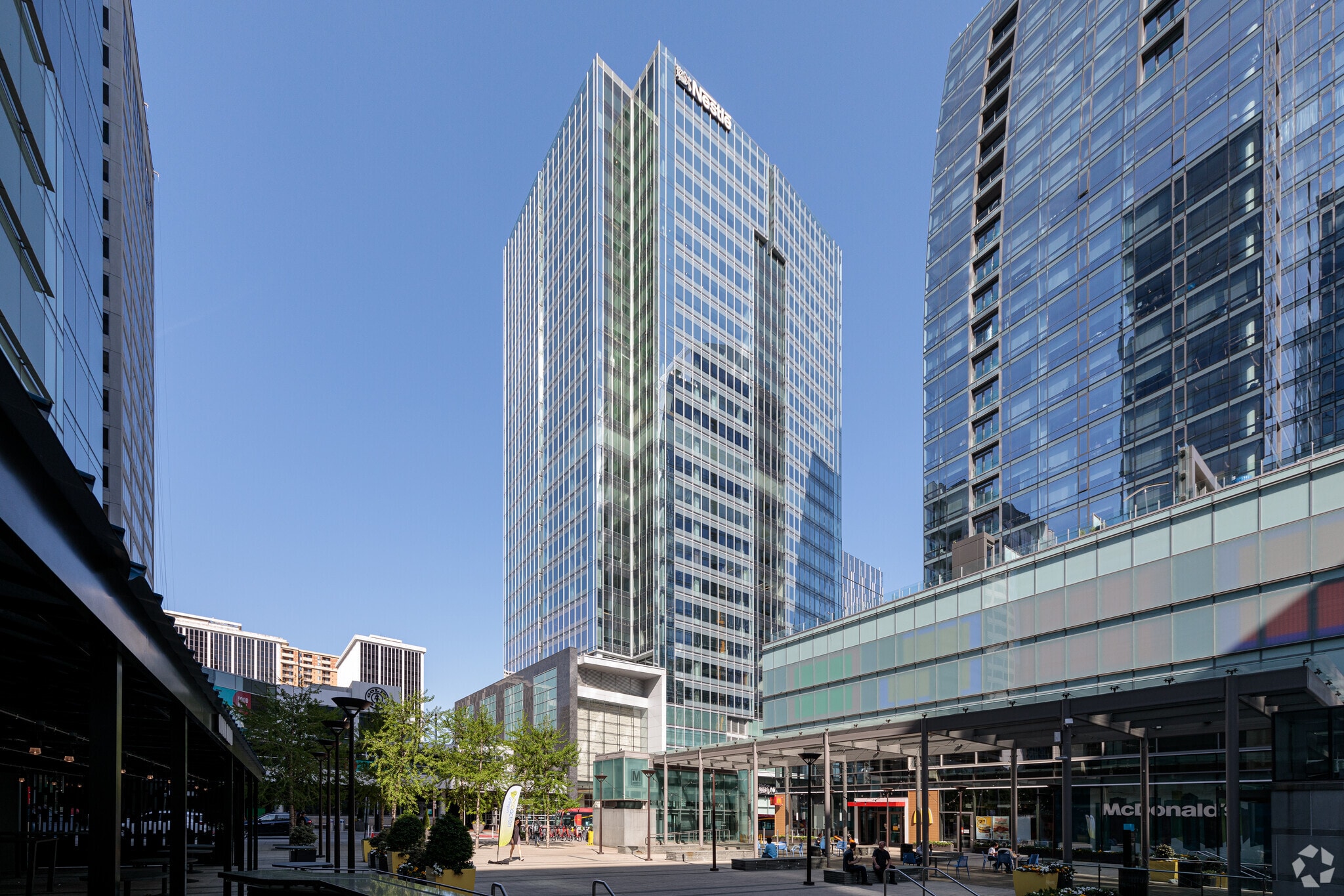 1812 N Moore St, Arlington, VA for Rent