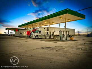 West Liberty, IA Service Station - 1957 Garfield Ave