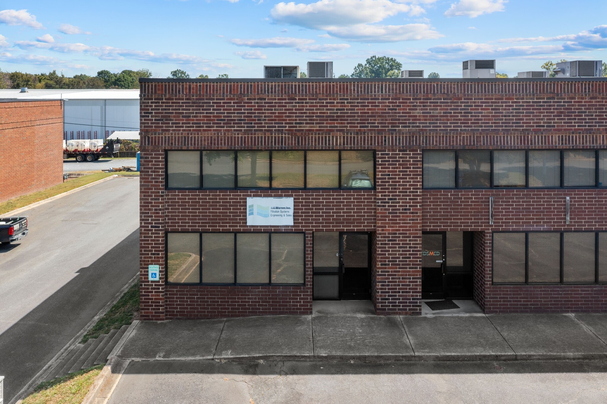 350 Crompton St, Charlotte, NC for Sale
