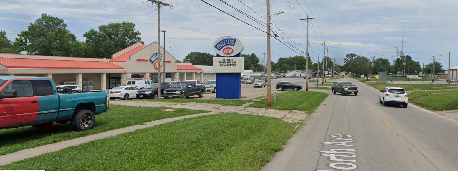 804 E North Ave, Flora, IL for Sale
