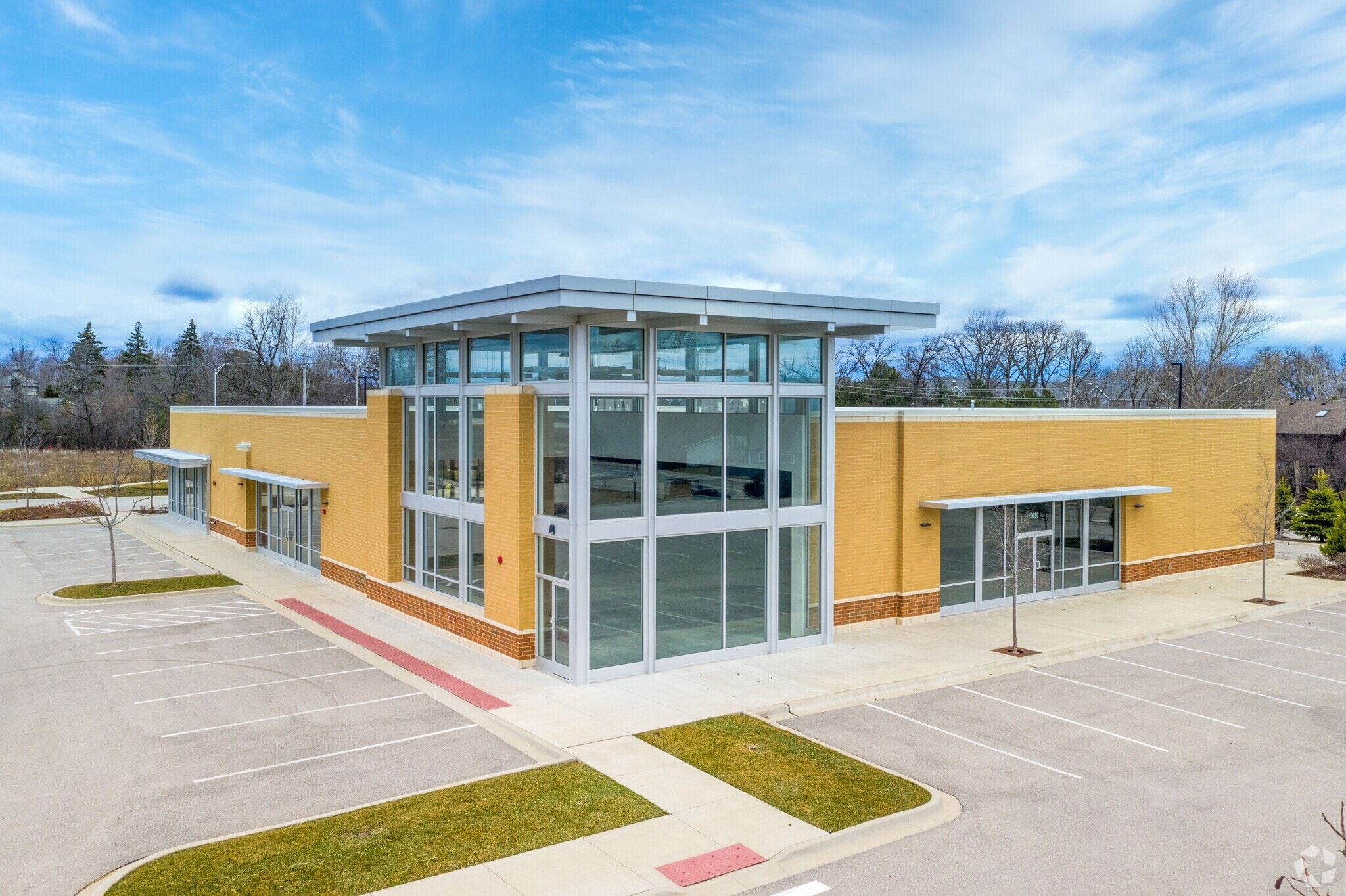 29380 N Waukegan Rd, Lake Bluff, IL for Rent