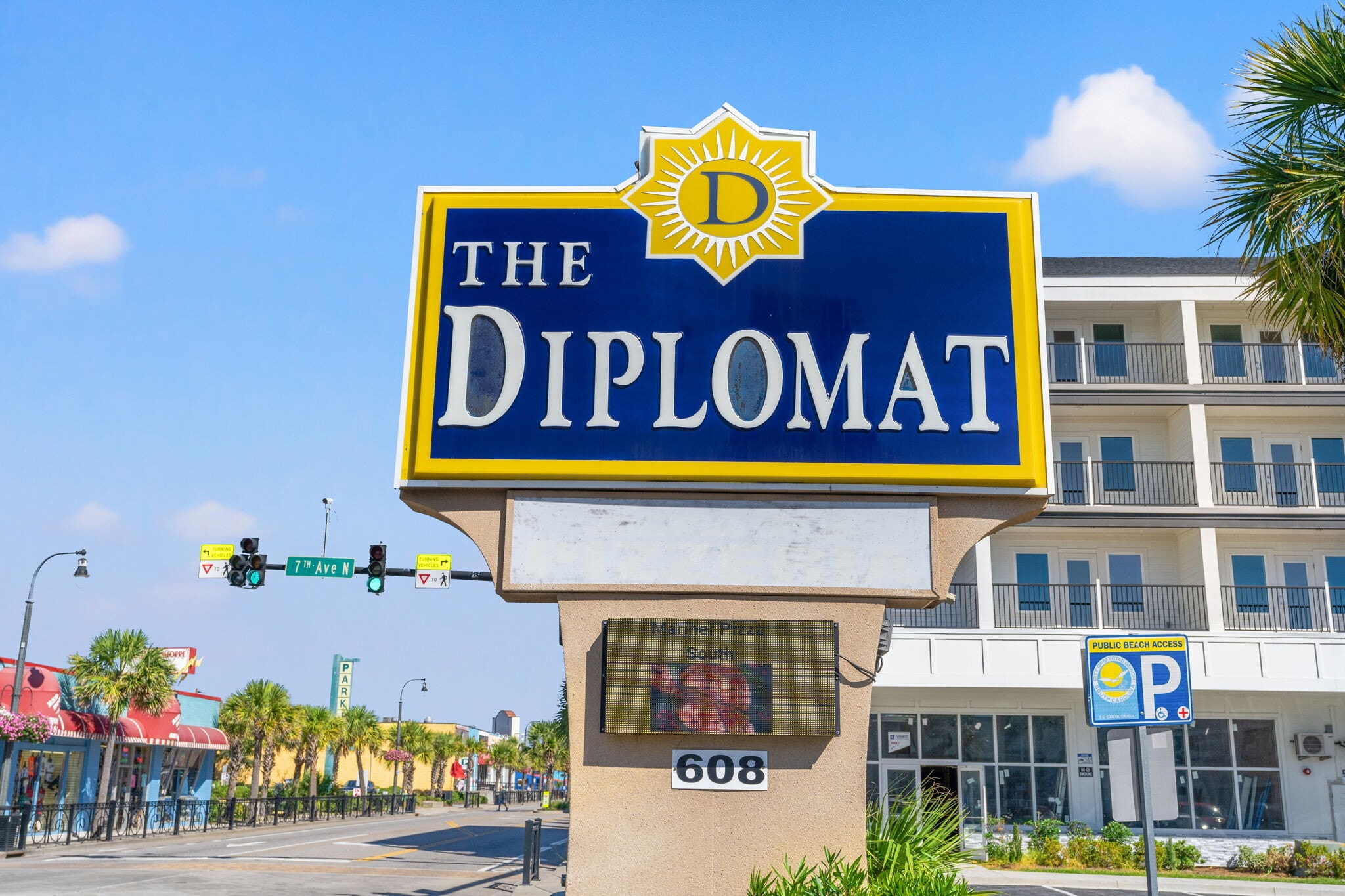 606 N Ocean Blvd, Myrtle Beach, SC for Sale