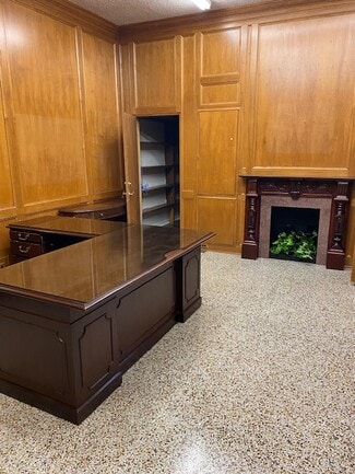 Rosenberg, TX Office - 834 3rd St