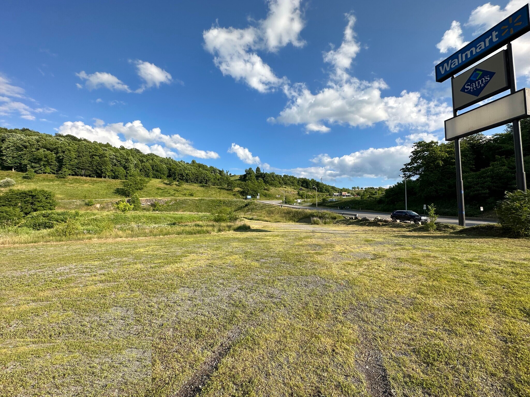 00 Chaplin, Morgantown, WV for Sale